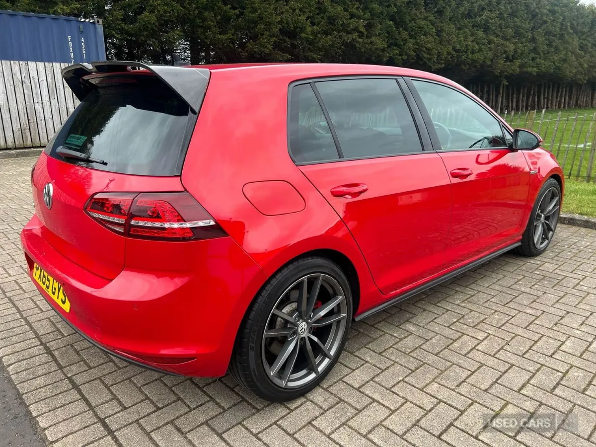 Volkswagen Golf  GTD 2016 - Image 3