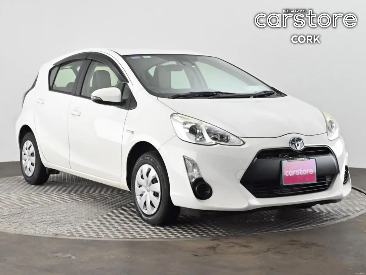 Toyota Aqua 1.8 Hybrid - Image 1