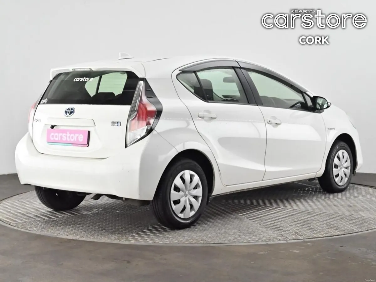 Toyota Aqua 1.5 Hybrid Auto - Image 5