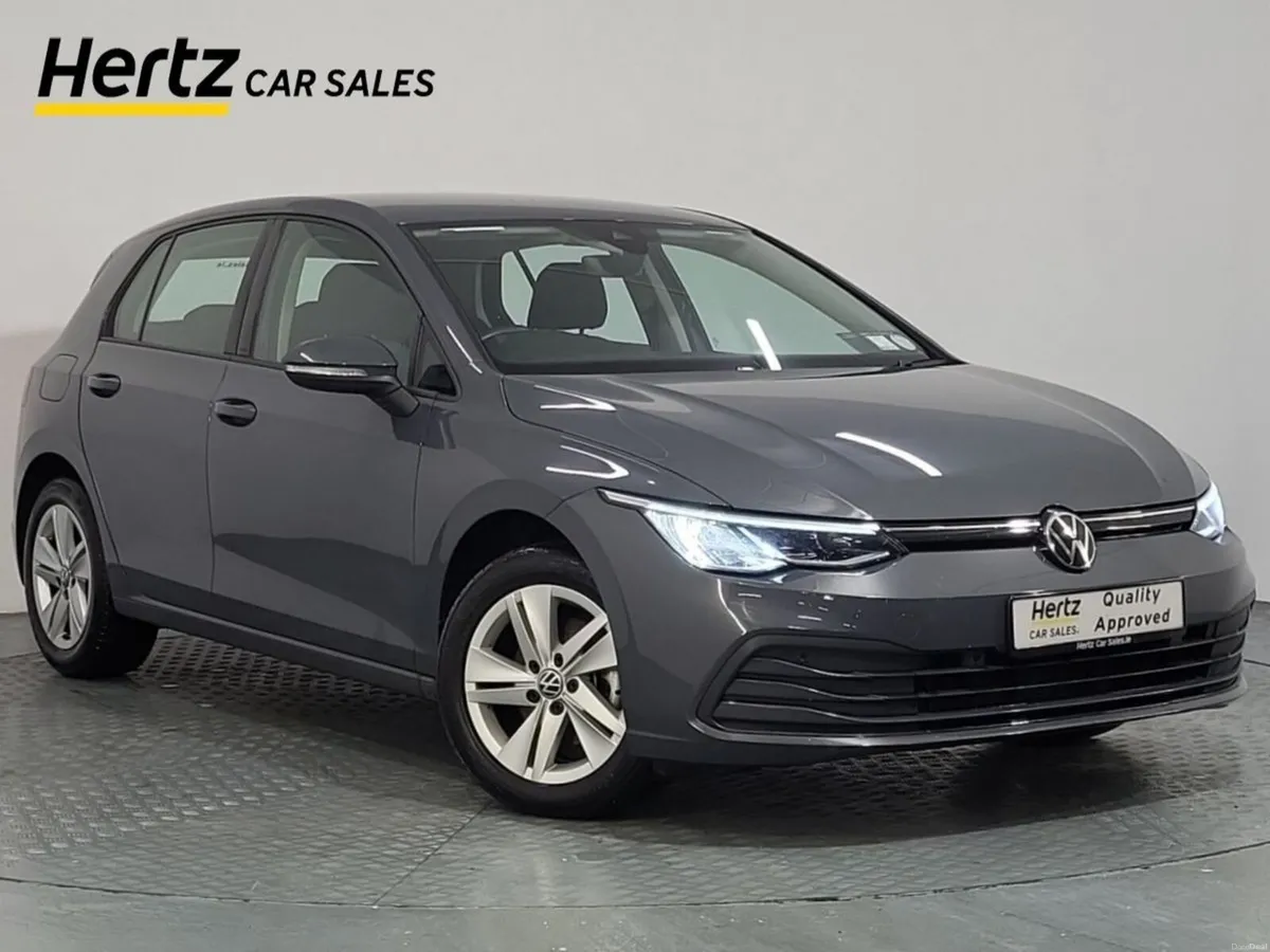Volkswagen Golf LIFE 110HP Petrol Manual - Image 1