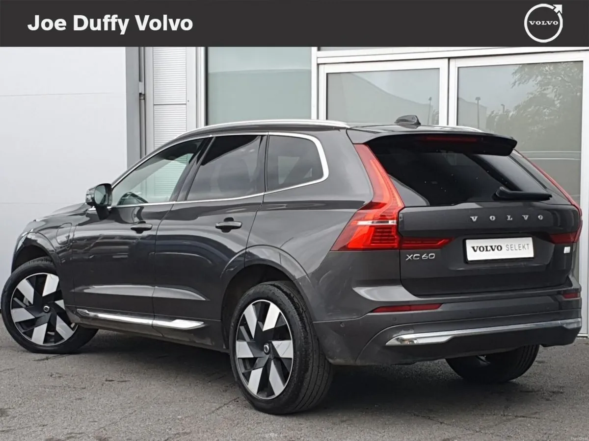 Volvo XC60 T6 Recharge PHEV 350hp AT8 Plus Bright - Image 3