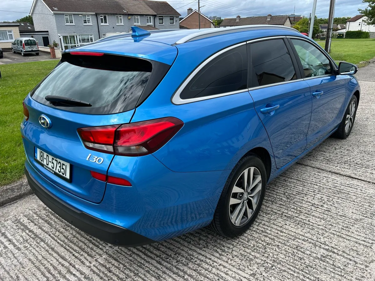 2018 Hyundai i30 Deluxe NCT 09/27 TAX 03/27 - Image 2