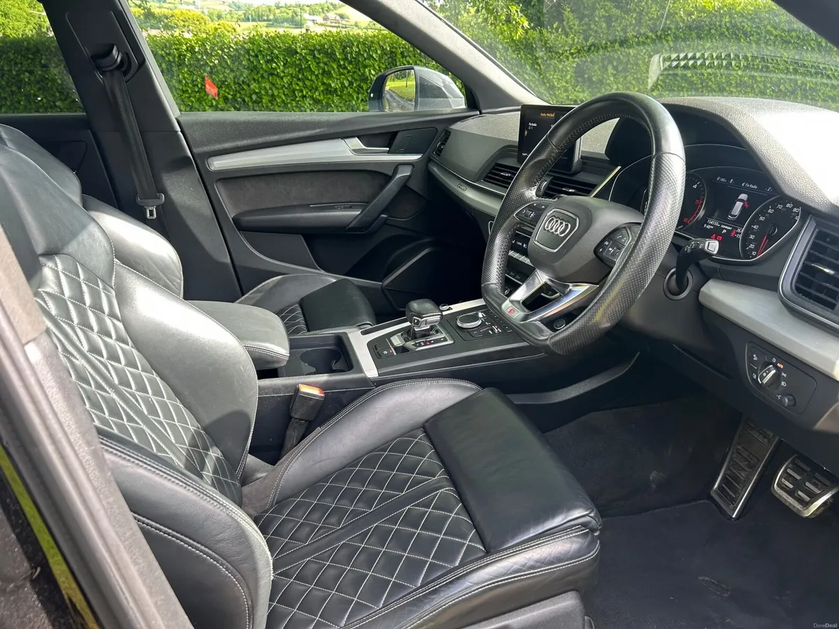 Audi Q5 2018 - Image 4
