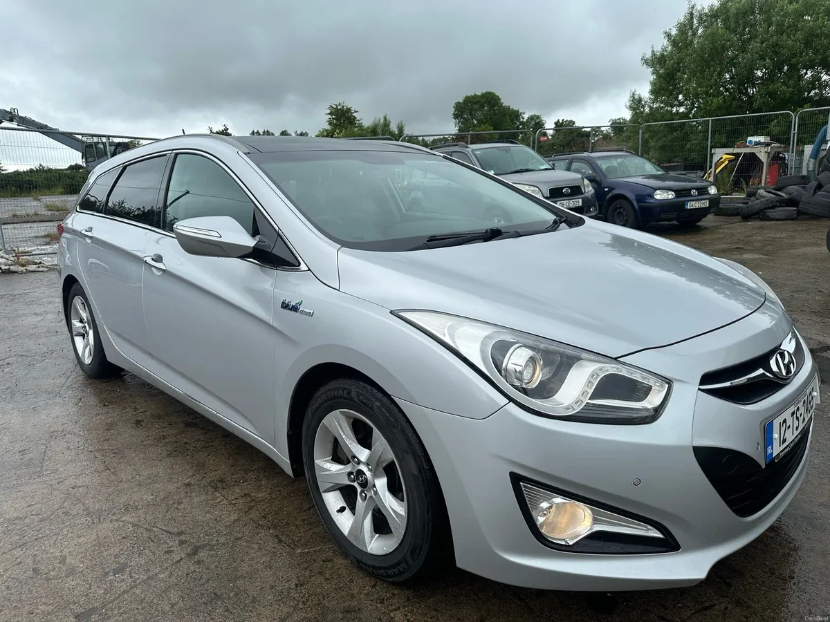 2012 hyndai I40 1.7 diesel for sale. Newmarket - Image 2