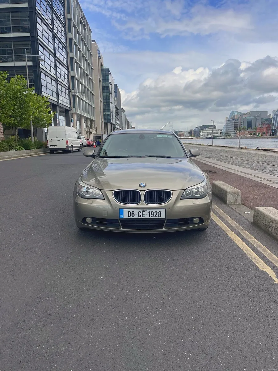 BMW 520d - Image 2
