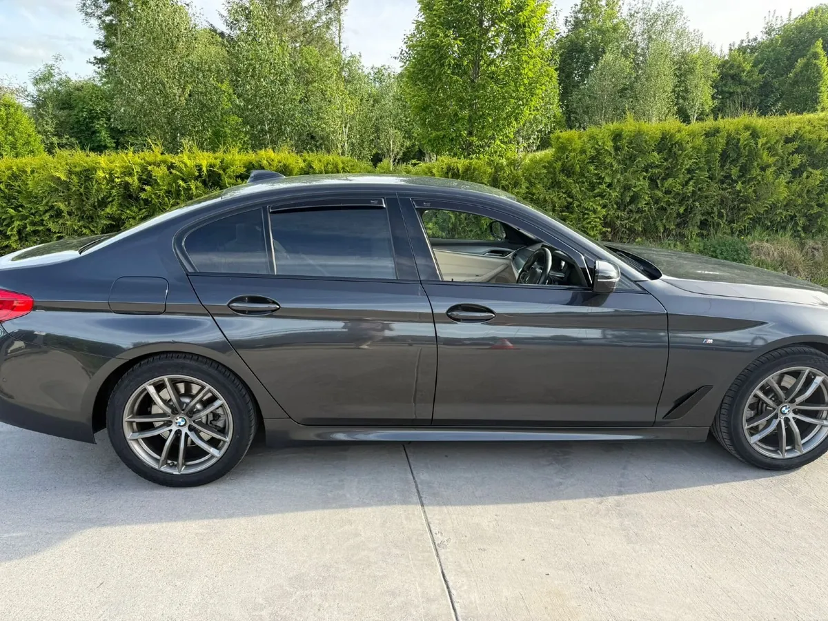 BMW 5-Series 2020 - Image 3