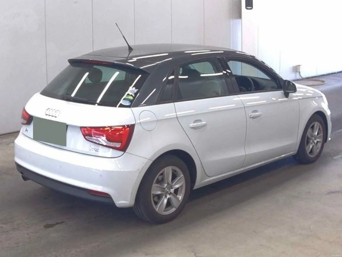 Audi A1 1.0 TFSI AUTOMATIC - FACTORY ALLOYS - WHIT - Image 2