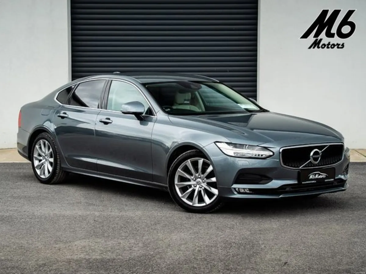 Volvo S90 D4 MOMENTUM PLUS - Image 1