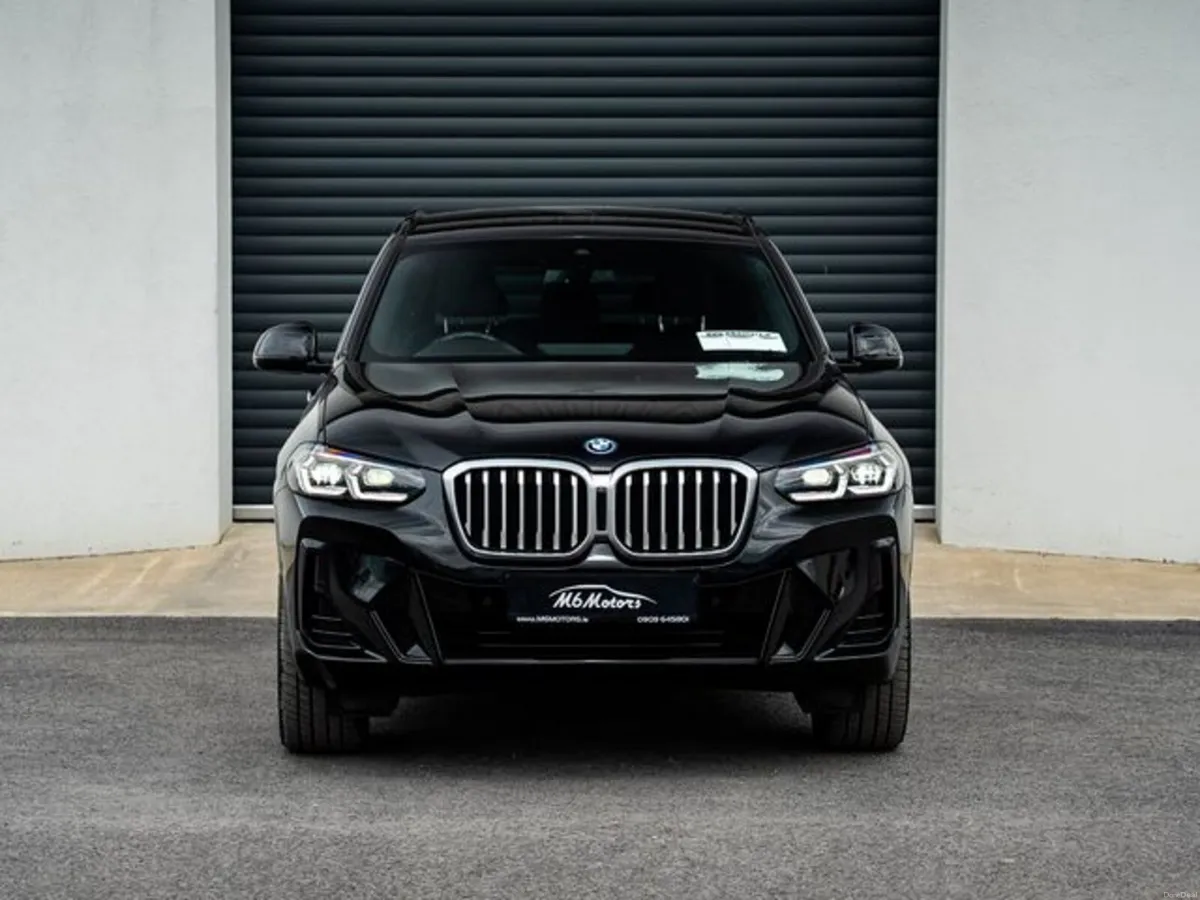 BMW X3 XDRIVE30E M SPORT - Image 2