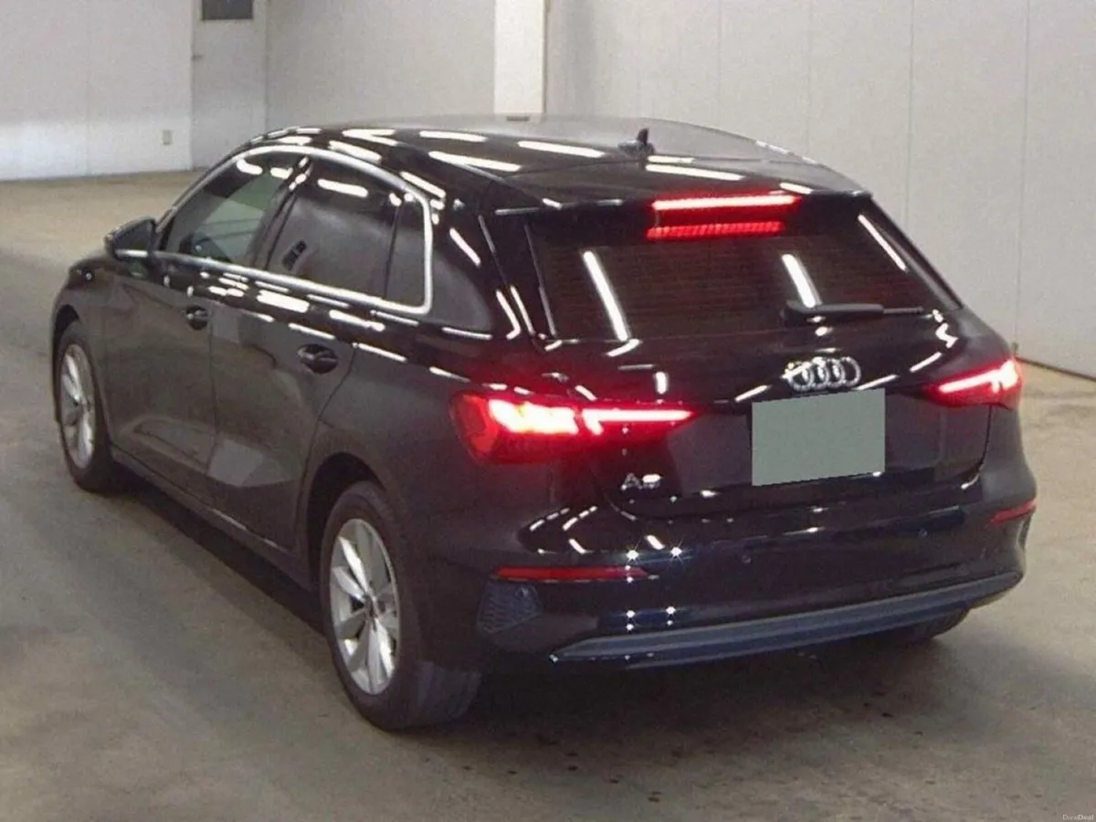 Audi A3 1.0 TFSI AUTOMATIC - FACTORY ALLOYS - LOW - Image 2
