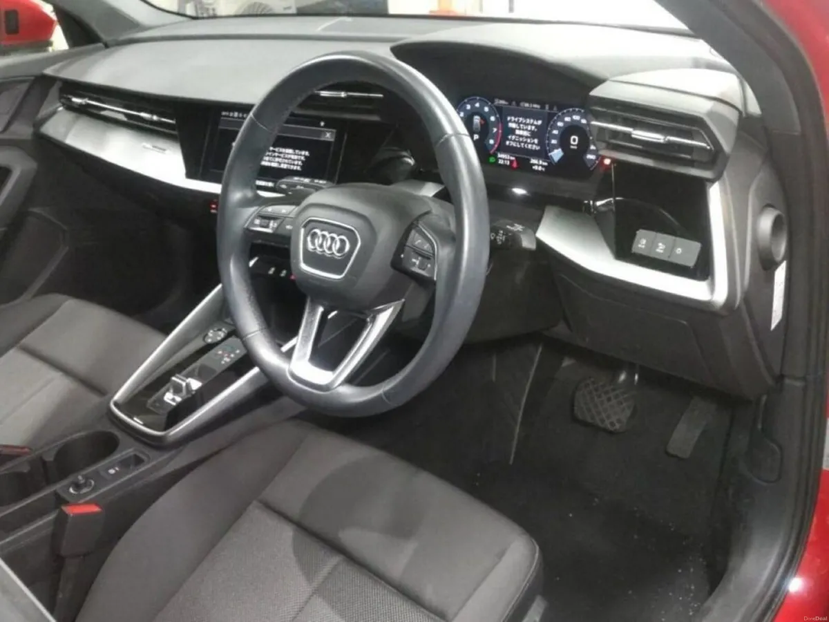 Audi A3 1.0 TFSI AUTOMATIC - FACTORY ALLOYS - CRUI - Image 3
