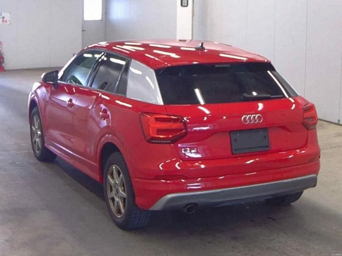 Audi Q2 1.0 TFSI AUTOMATIC S-LINE PACKAGE - BLACK - Image 2