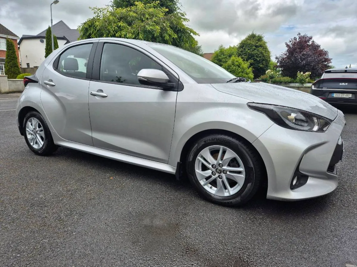 2021 (211) Toyota Yaris Luna 1.0l petrol manual - Image 2