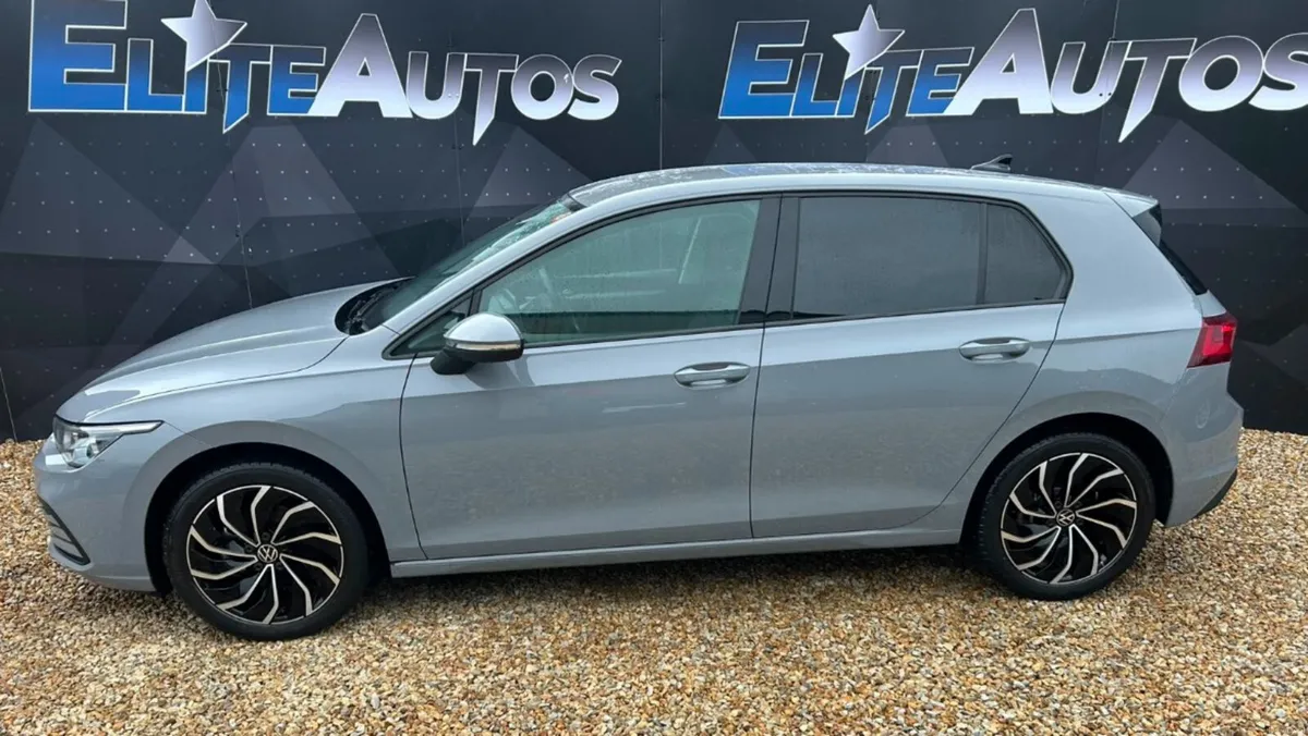 2024 Volkswagen Golf 2.0 TDI 150 Automatic - Image 3