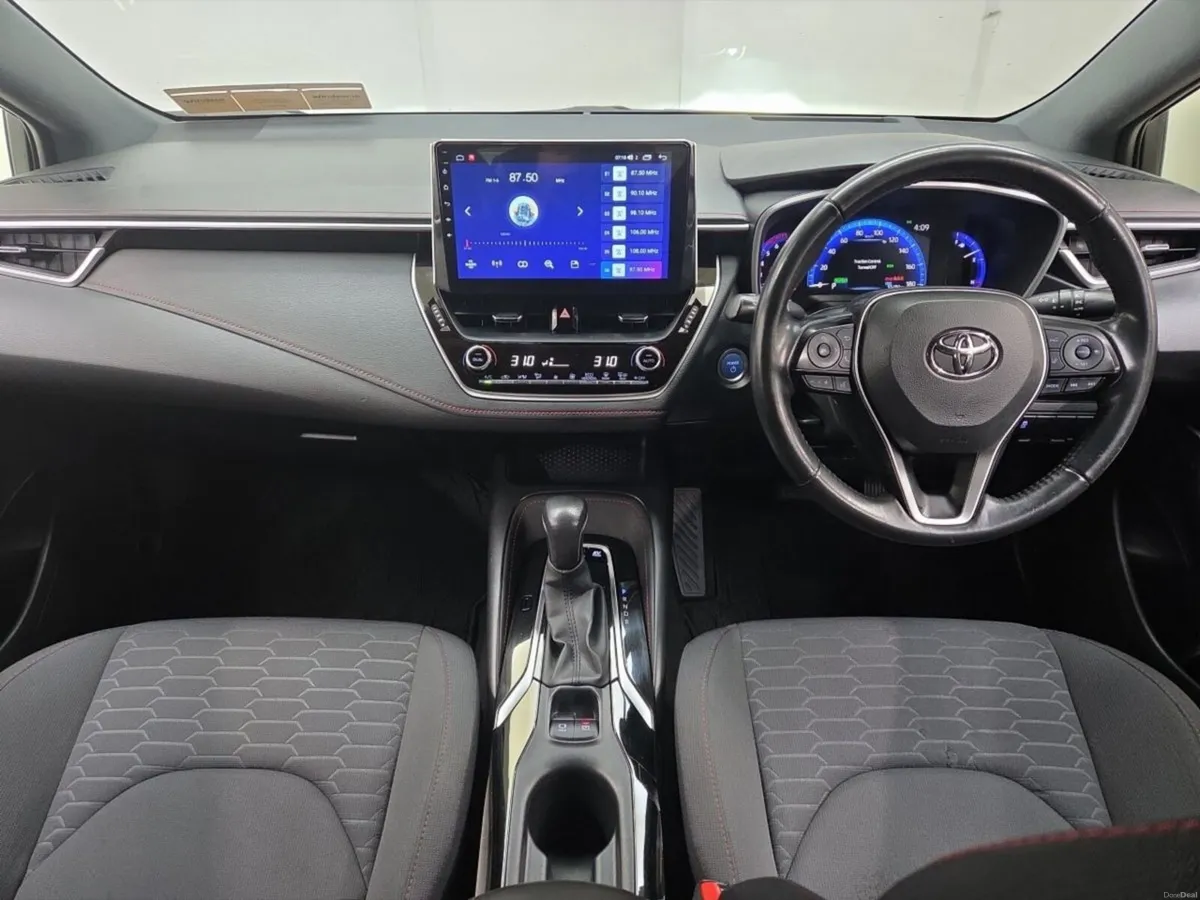 Toyota Corolla SPORT Hybrid GZ - Image 4