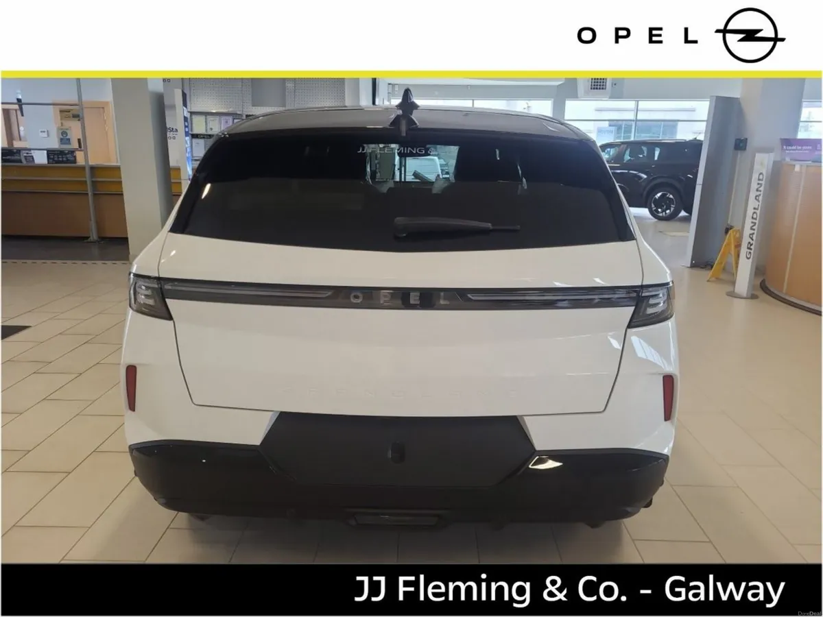 Opel Grandland GS Hybrid  1.2 136hp automatic - Image 5