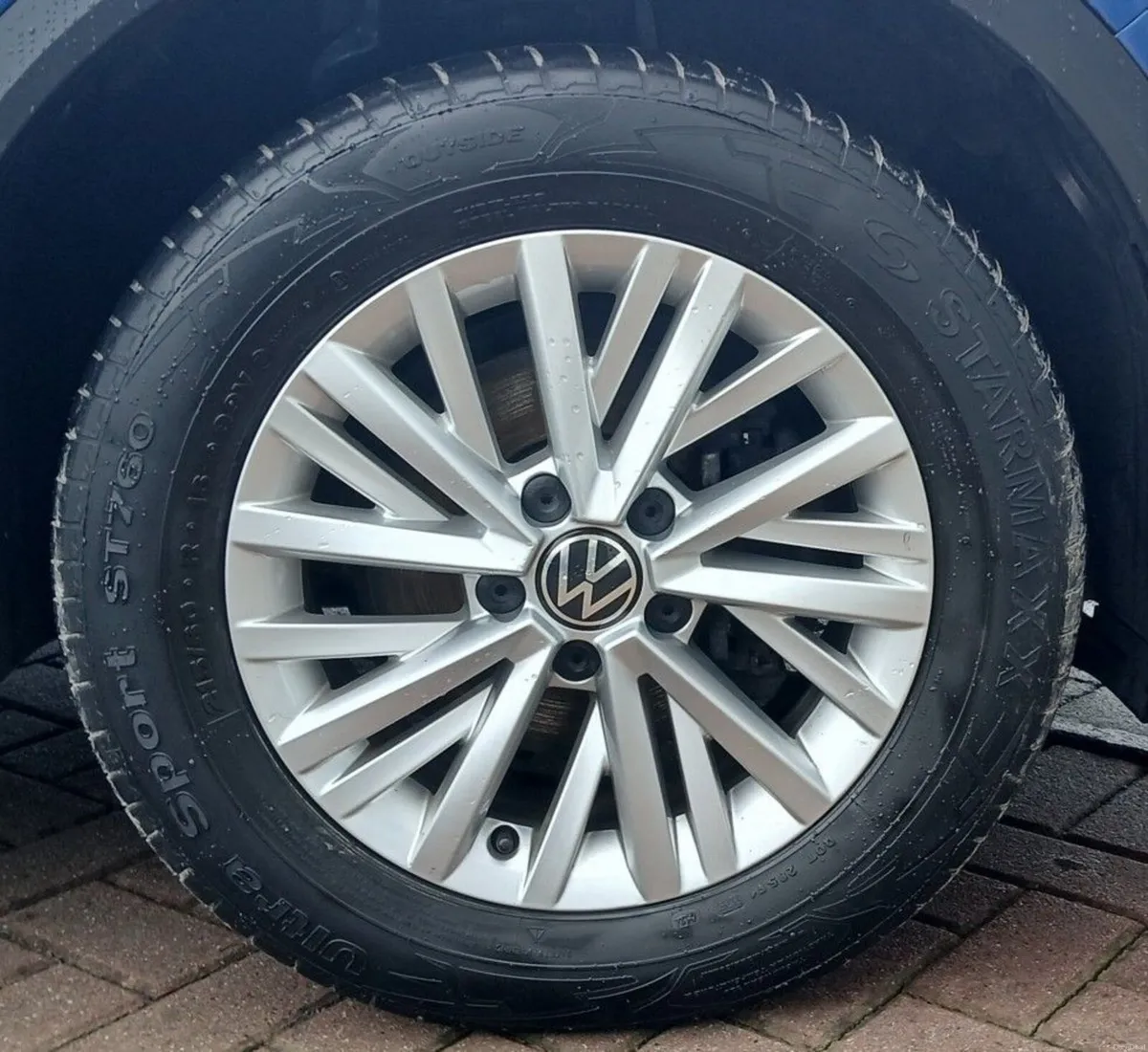 Volkswagen T-Roc  LIFE 2.0 TDI M6F 116HP **WINTER - Image 6
