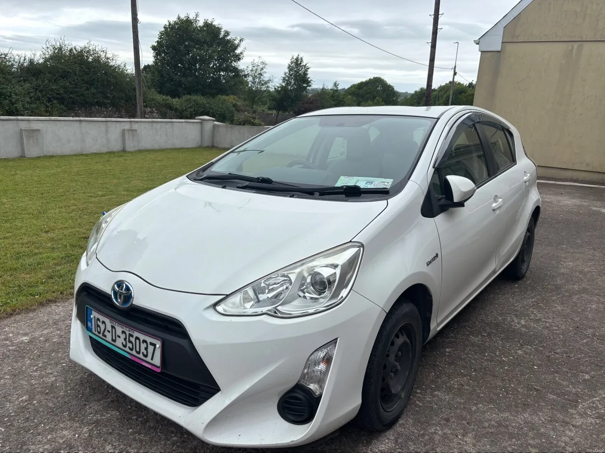 Toyota Aqua 2016 - Image 1
