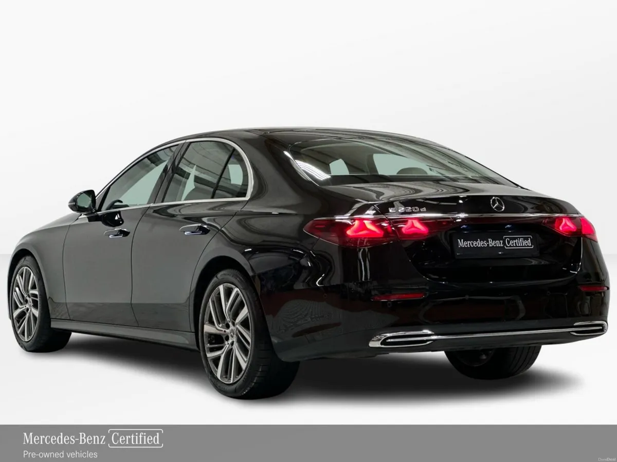 Mercedes-Benz E-Class E220 D Avantgarde + MHEV - Image 4
