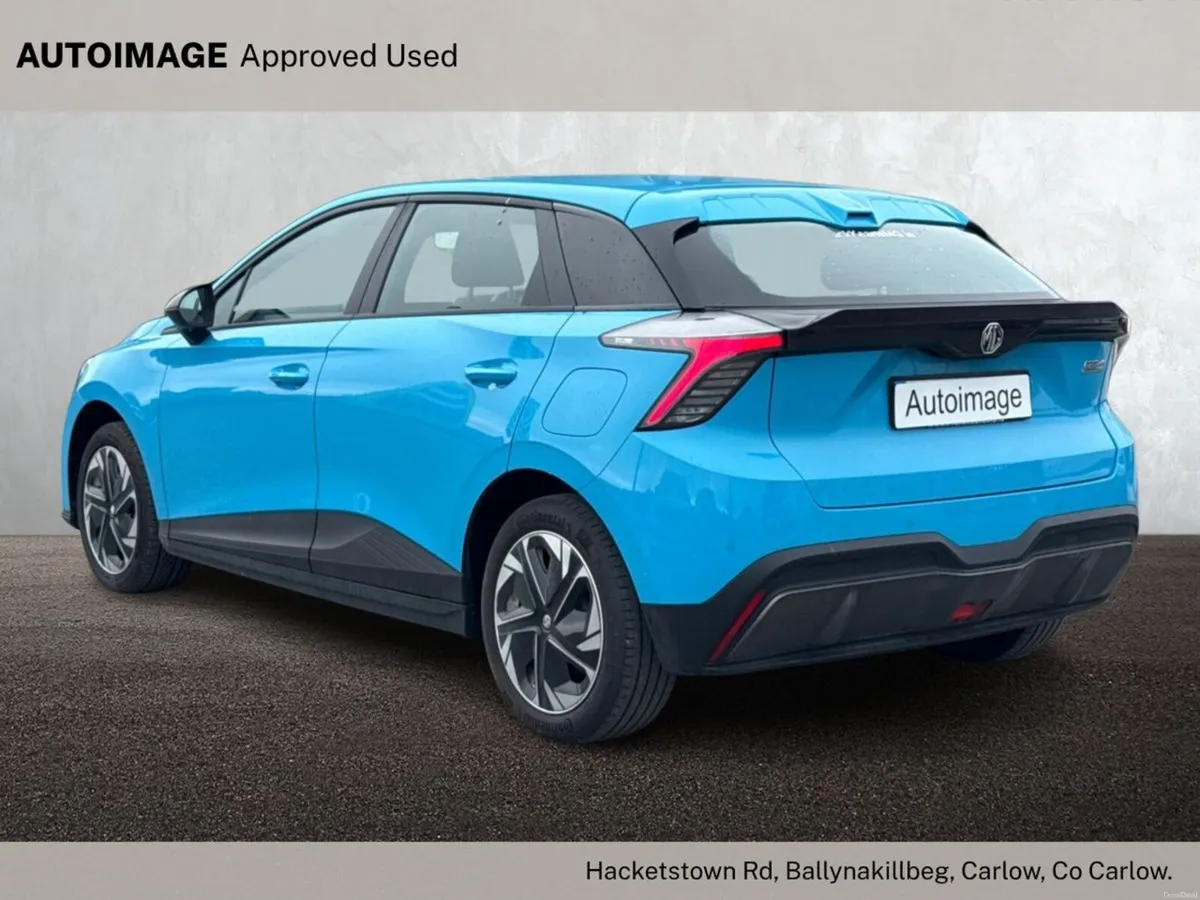 MG MG4 MG4 LR Excite (Range 300-440Kms) - Image 3
