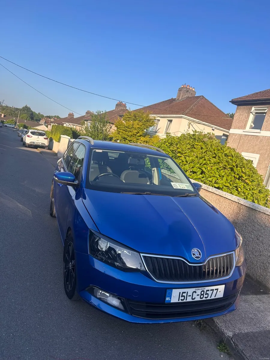 Skoda Fabia 2015 - Image 2
