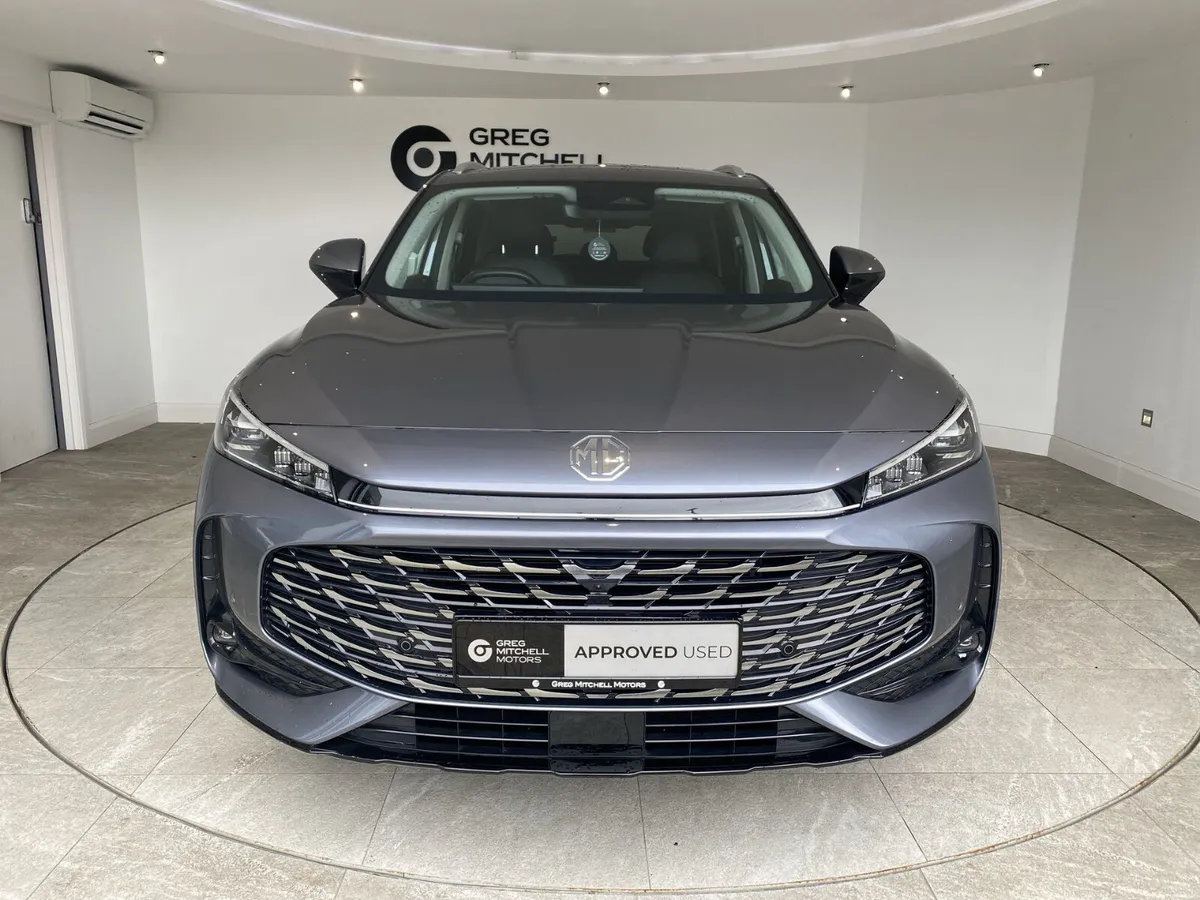 MG HS 2025 - Image 2