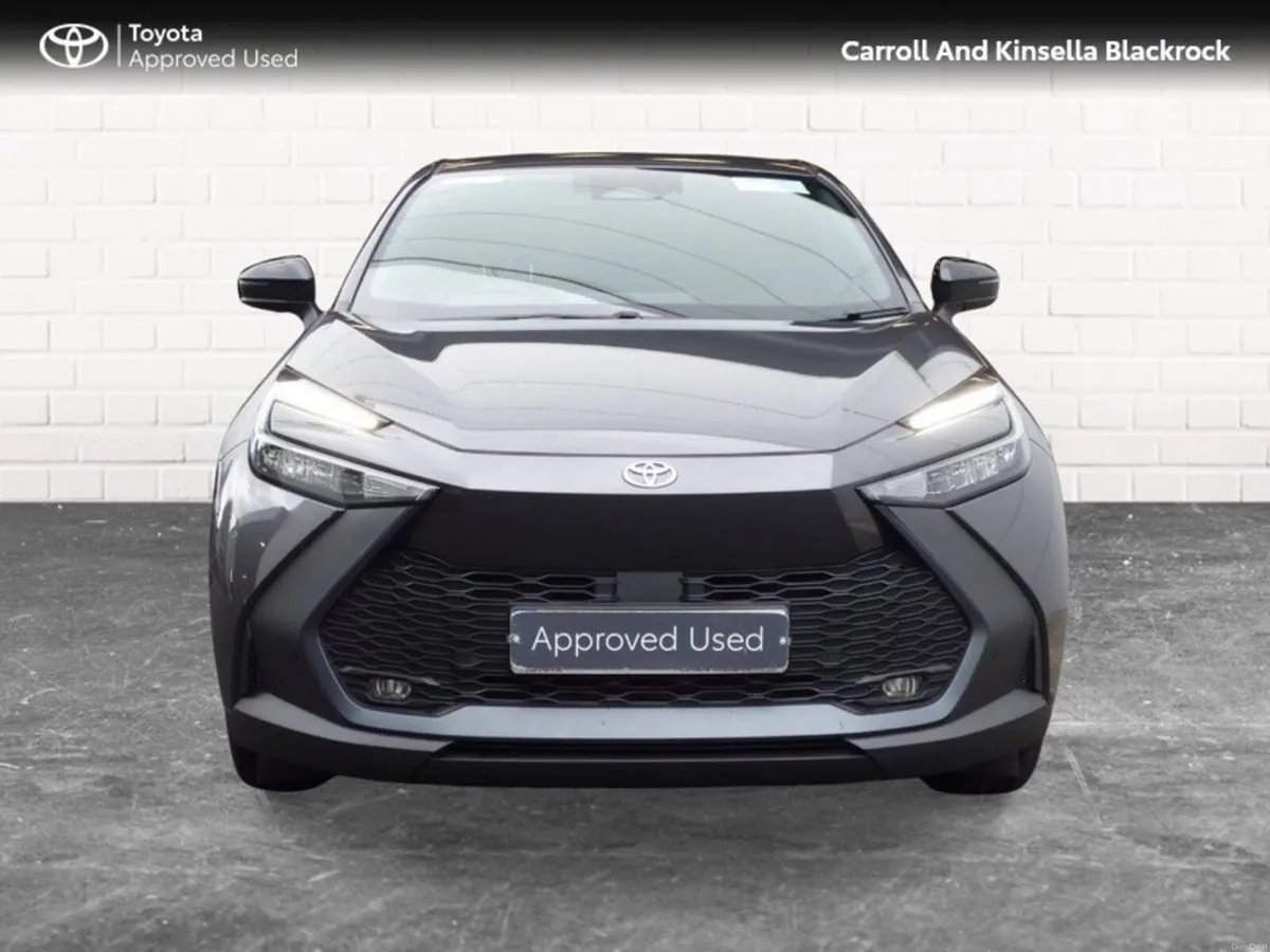 Toyota C-HR Phev Sport - Image 5