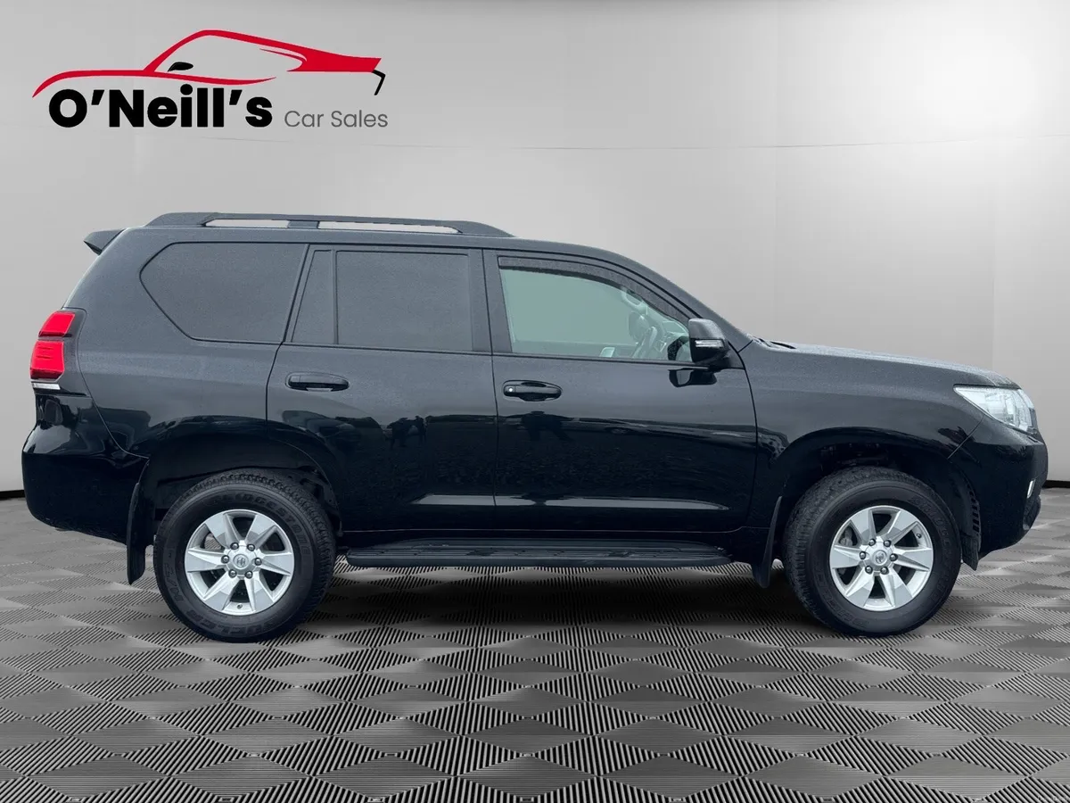Toyota Landcruiser LAND CRUISER LWB C #392 - Image 4
