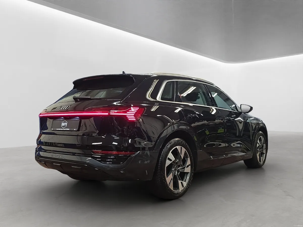 2023 AUDI Q8 E-TRON SPORT QUATTRO - Image 6