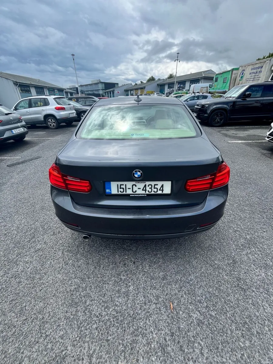 BMW 3-Series 2015 - Image 3