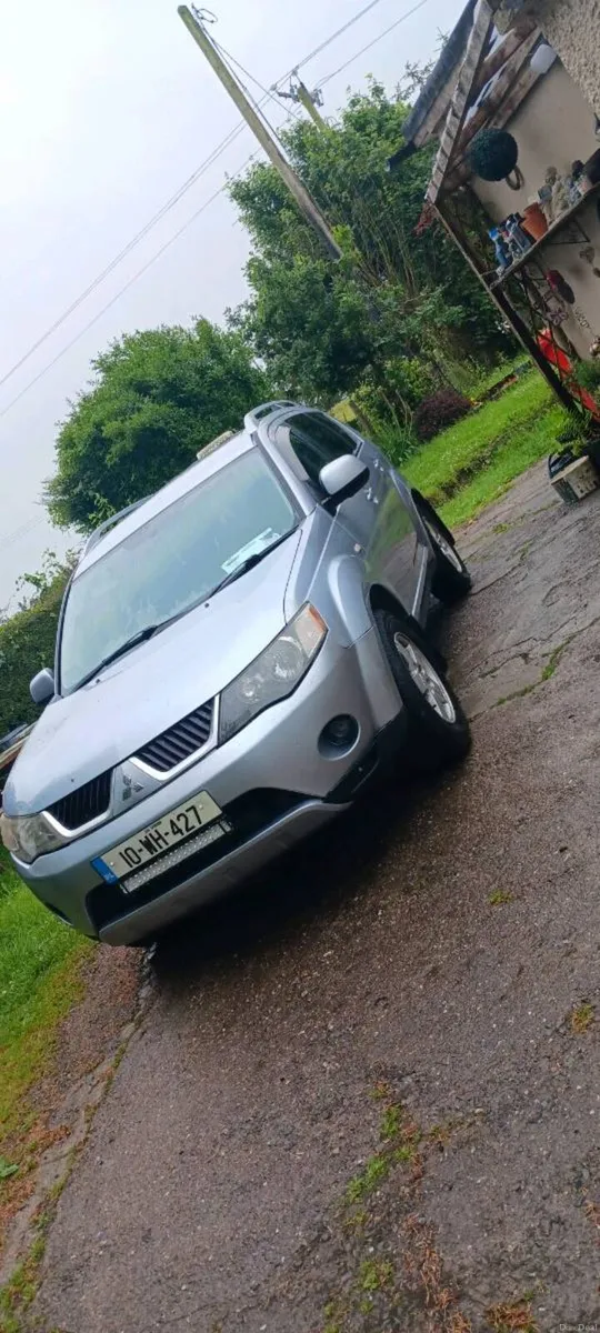 Outlander 4x4 tax and test - Image 2