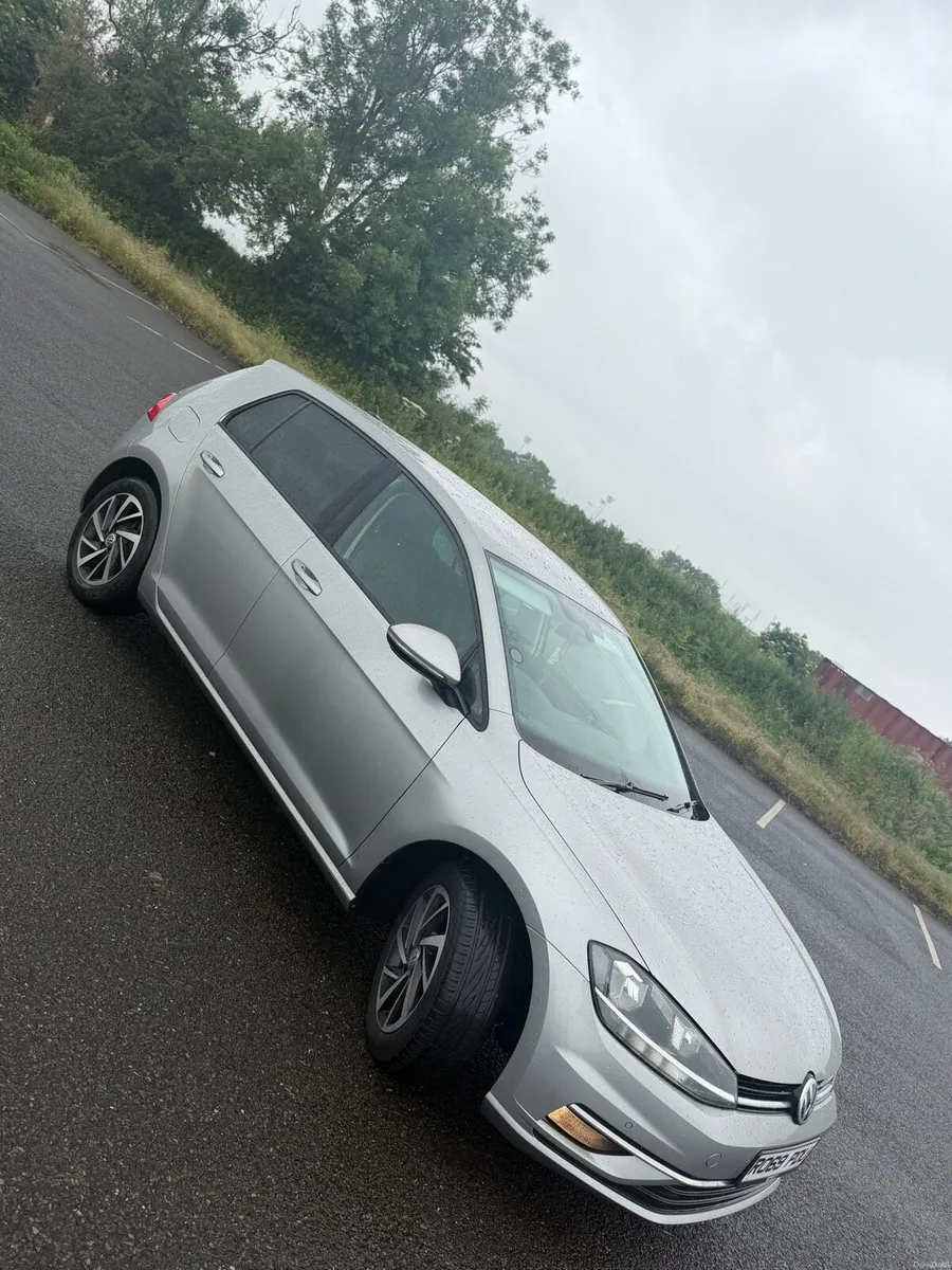 Volkswagen Golf - Image 3