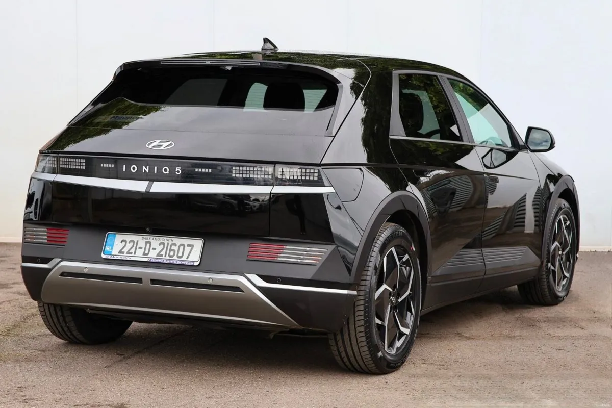Hyundai IONIQ 5 73kW Executive Plus - Image 4