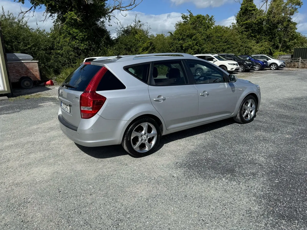 Kia Ceed 1.6CRDi ..NEW NCT/Low miles - Image 3