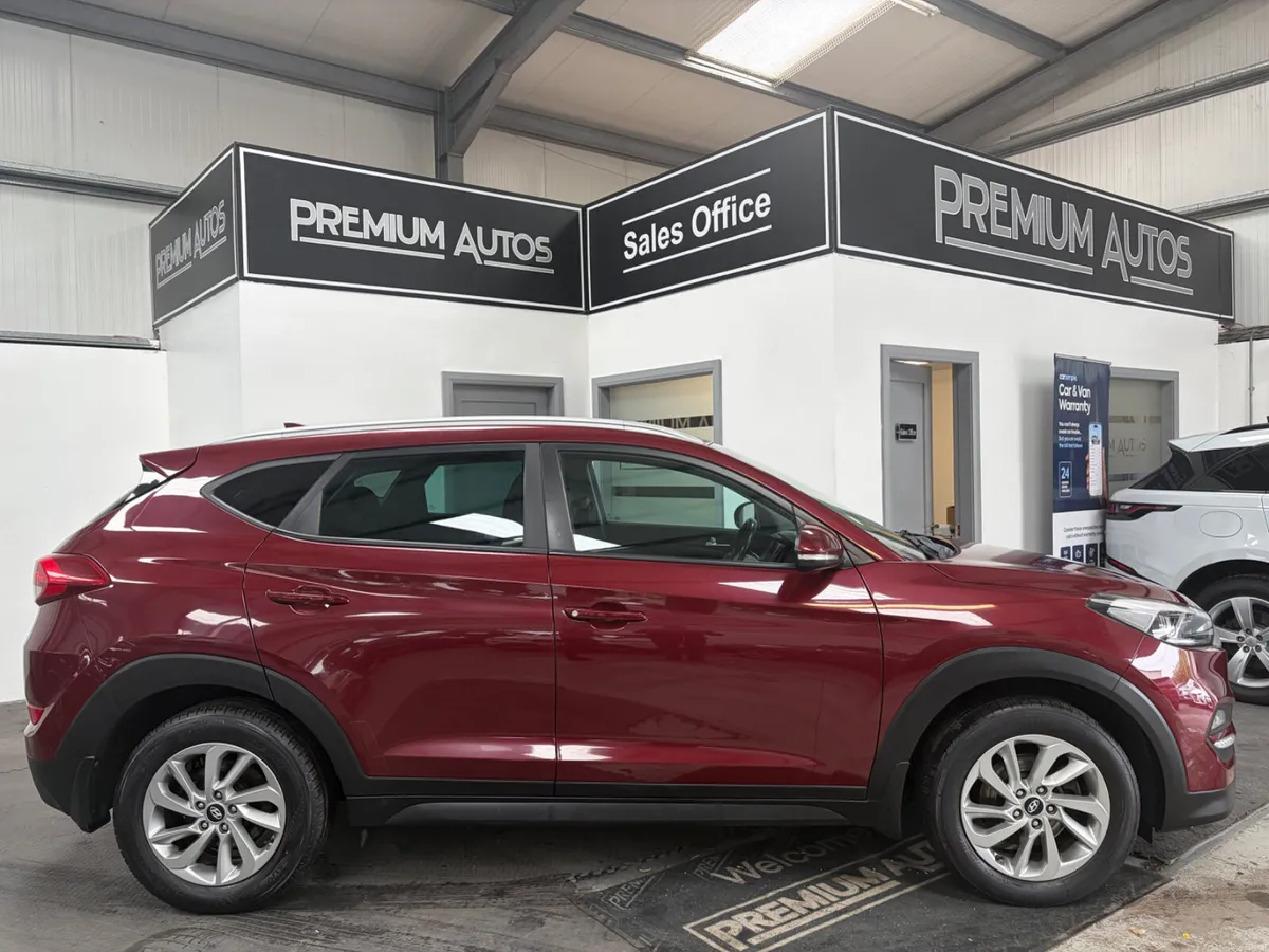 Hyundai Tucson 2016. 1.7D.  EXECUTIVE - Image 2