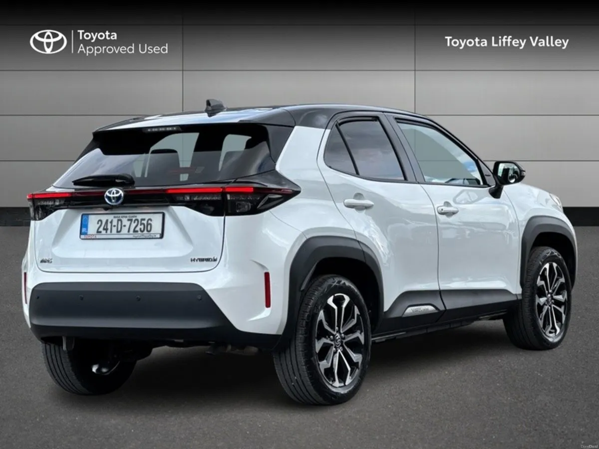 Toyota Yaris Cross YARIS CROSS LUNA SPORT 4DR AUTO - Image 2