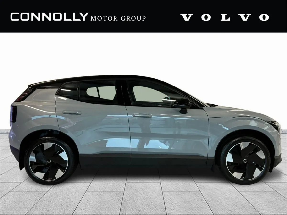 Volvo EX30 Extended Range PLUS| Electric | Heated - Image 3