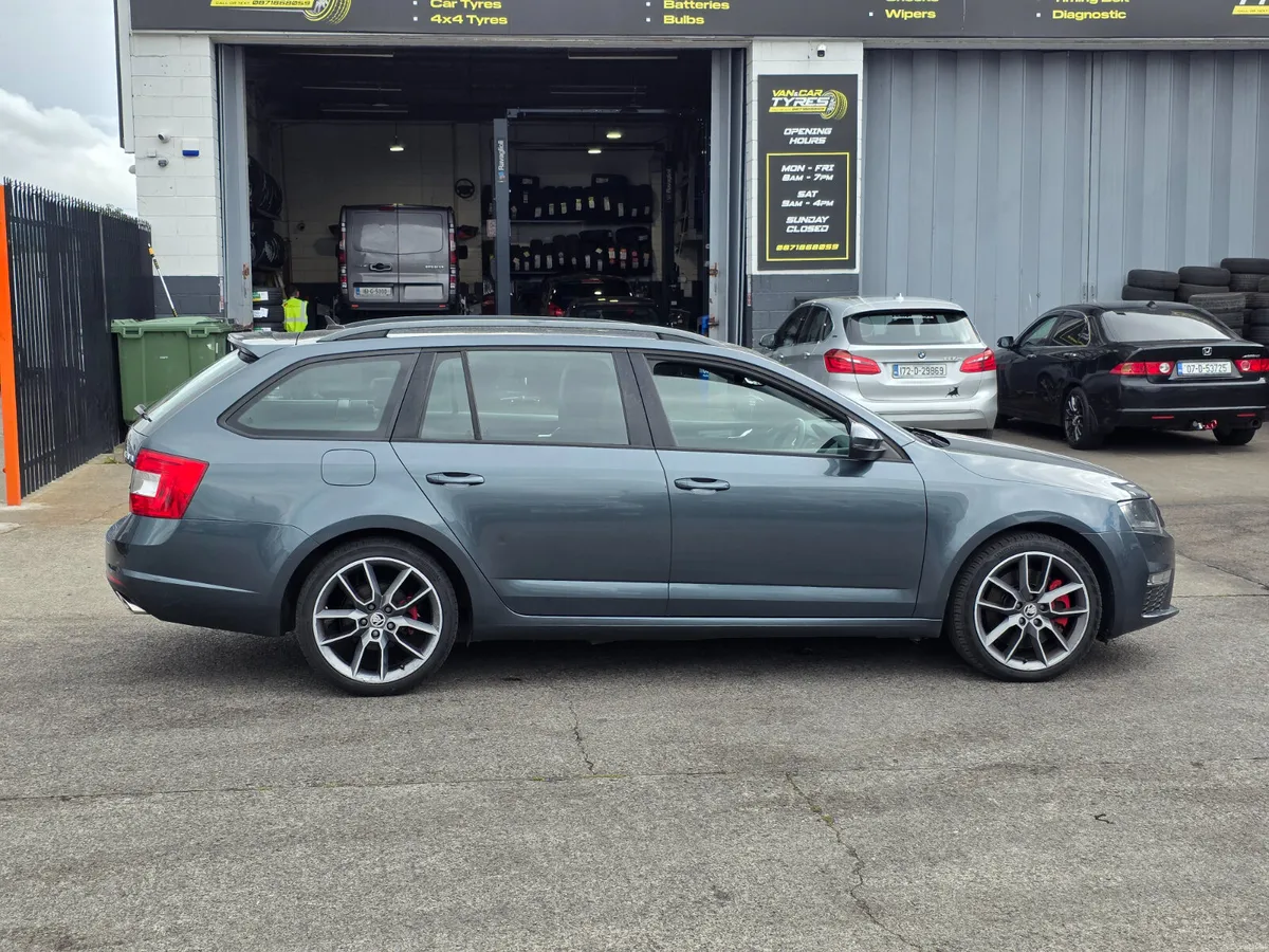 Skoda Octavia VRS 2.0TDI - Image 2