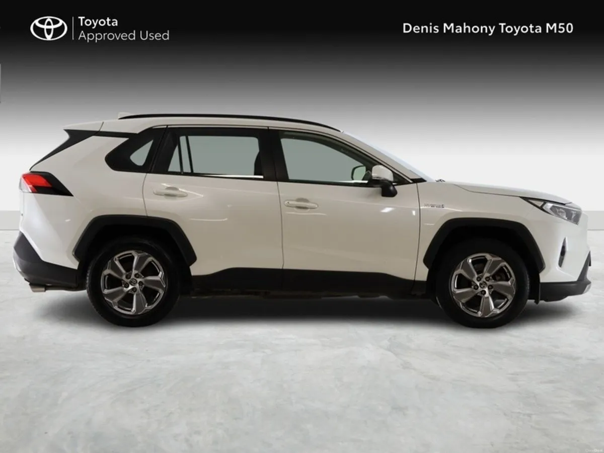 Toyota RAV4 Sol Hybrid - Image 3