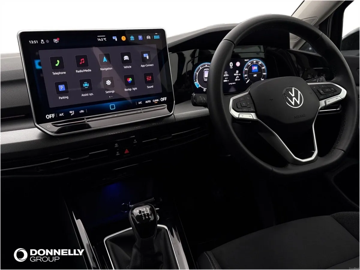Volkswagen Golf Hatchback Style - Image 2