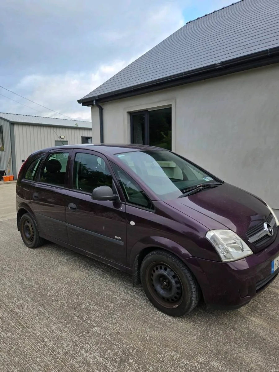 Car - Image 2