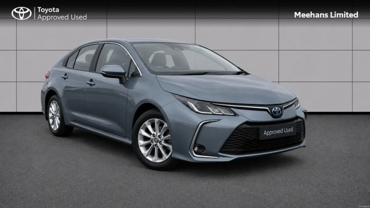 Toyota Corolla COROLLA SALOON LUNA - Image 1