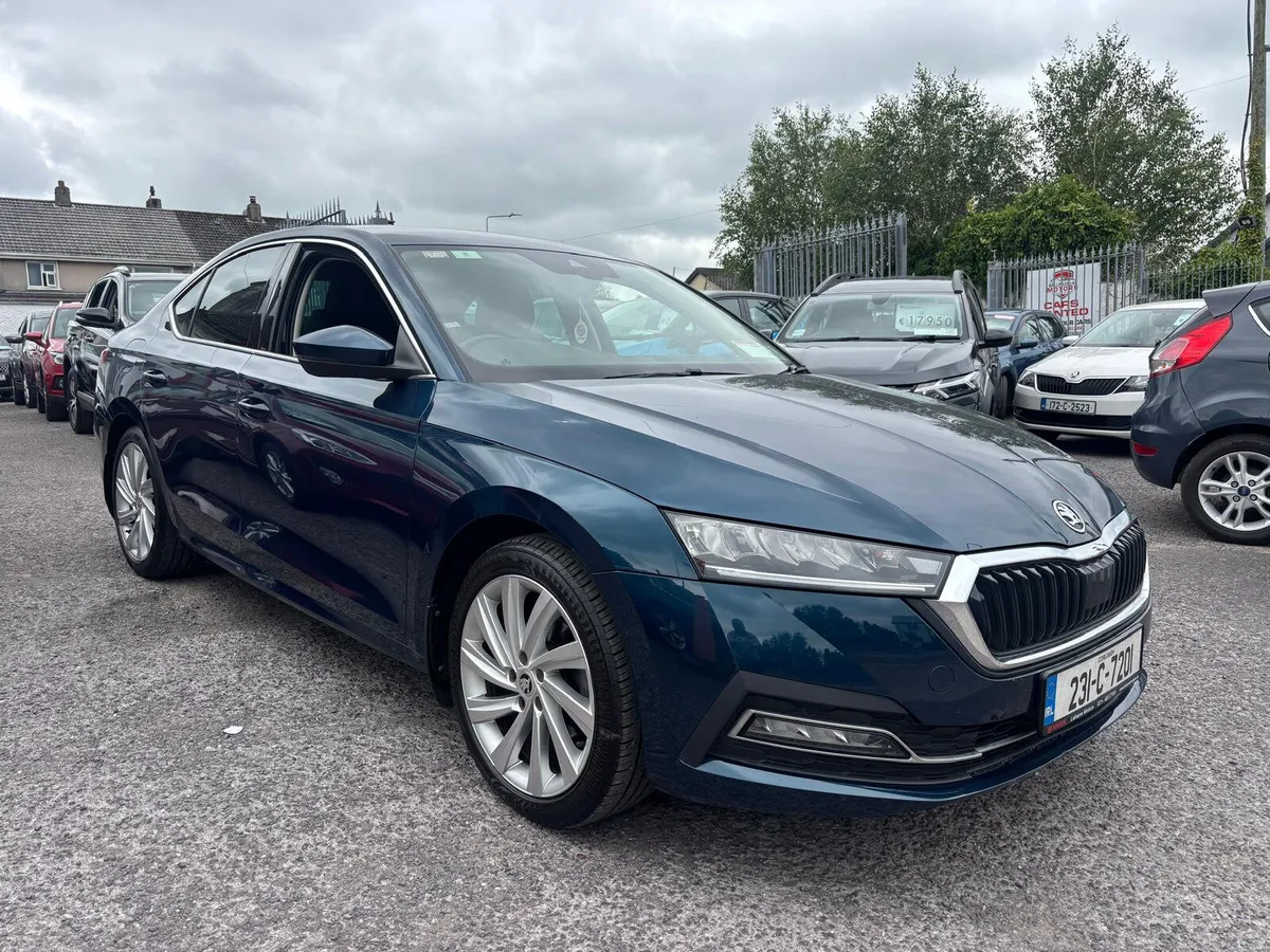Skoda Octavia 2023  STYLE  1.0  PETROL  LOW  KMS - Image 1