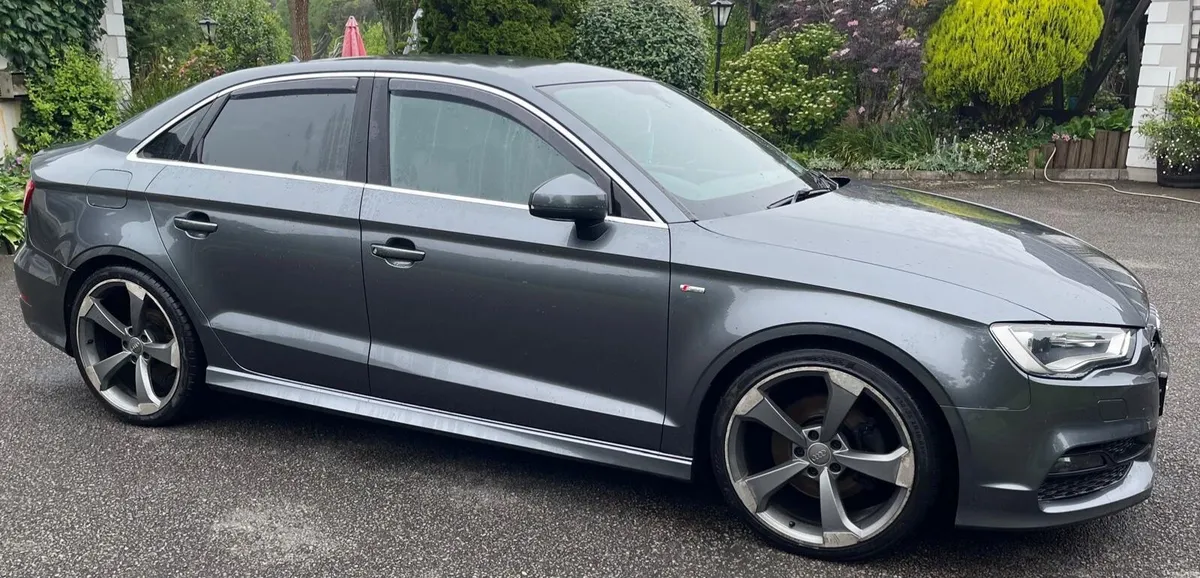 Audi A3 2016 - Image 2