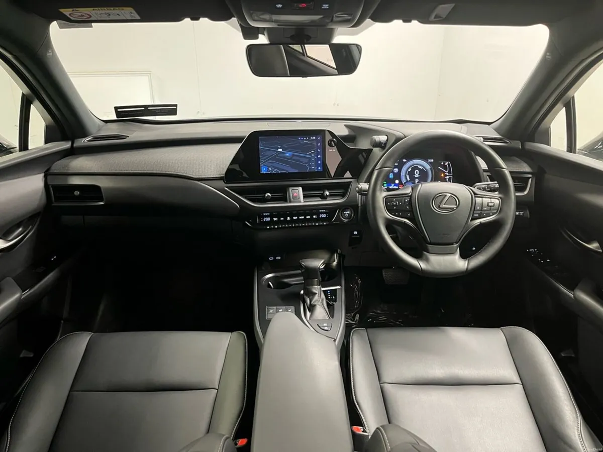 Lexus UX 250H F Sport Design 184BHP - Reversing Ca - Image 3
