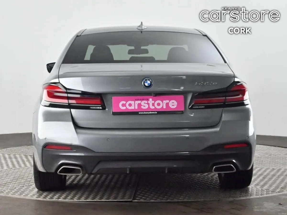 BMW 5-Series 530e M Sport - Image 4