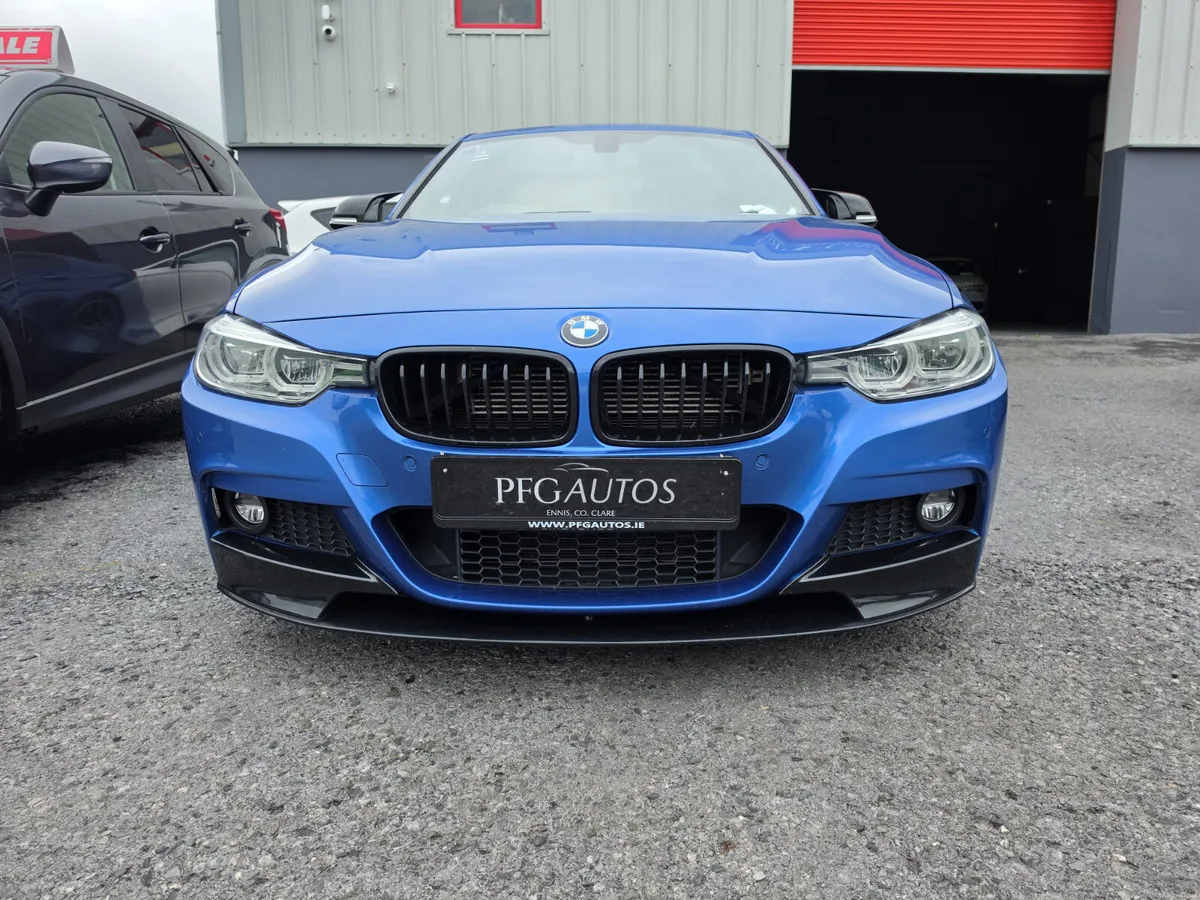18 330E LOW KMS - Image 1