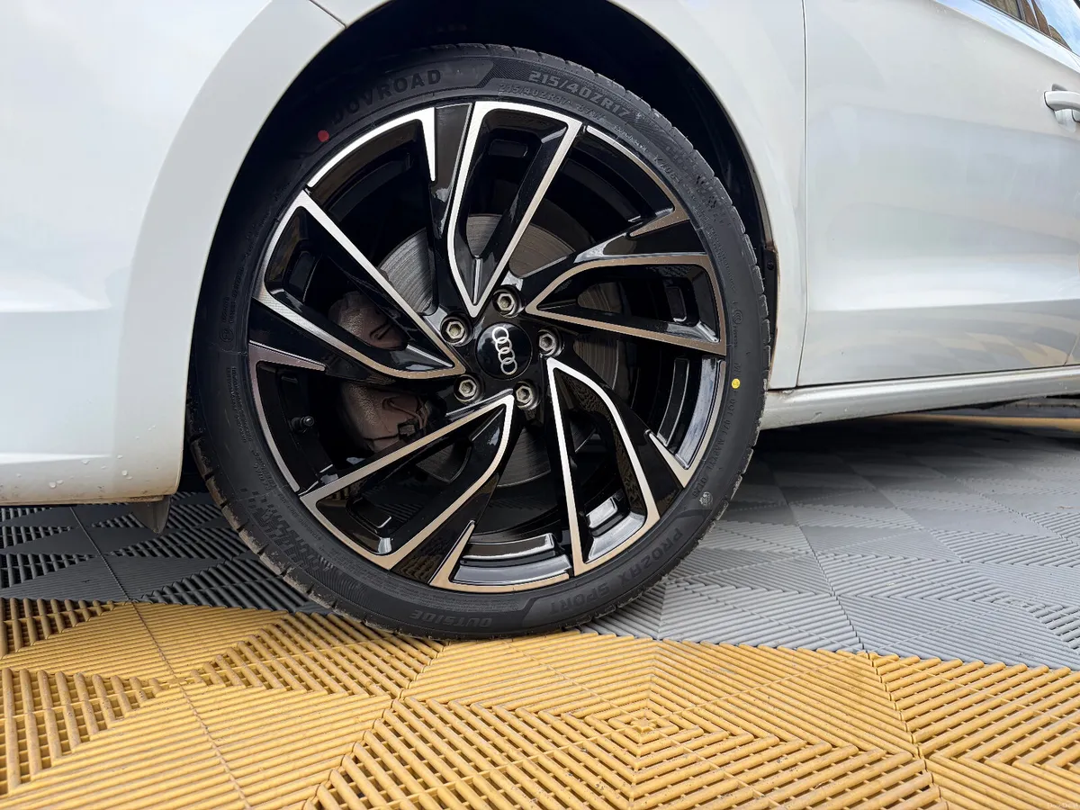 Audi A1 1.4 TFSI Auto - Image 3