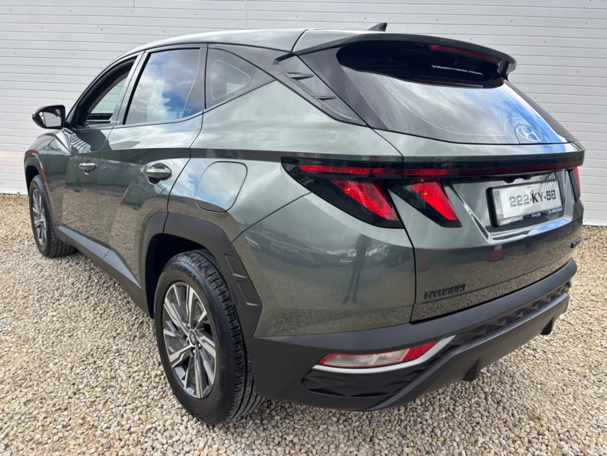 Hyundai Tucson IX35 COMFORT PLUS 5DR - Image 3