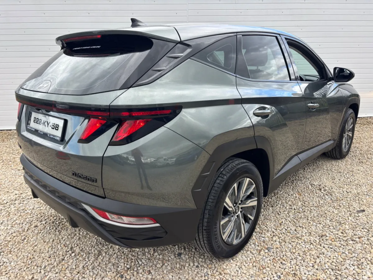 Hyundai Tucson IX35 COMFORT PLUS 5DR - Image 4